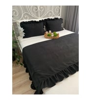 Siyah Fırfırlı Yatak Runner Kırlent Seti Yatak Şalı Yatak Örtüsü Set Çift Kişilik