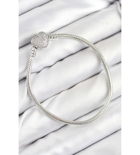 Pirinç Charm Zirkon Taşlı Kalp Model Gümüş Renk Kadın Bileklik 5886 - HPSBYI8479-5967
