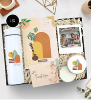 Kişiye Özel Tasarım 500 ML Dereceli Termos & Beyaz İnstagram Çerçeve & Bohem Tasarım Defter & Beyaz Metal Kutulu Mum Hediye Seti
