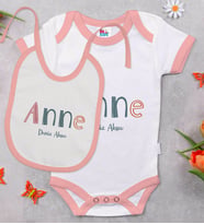 BK Kids Kişiye Özel Anne Tasarımlı Pembe Bebek Body Zıbın ve Mama Önlüğü Hediye Seti