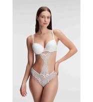DestekliBalenli Kaplı Dantel Detaylı Sütyen Slip İç Çamaşırı Takımı (Siyah)