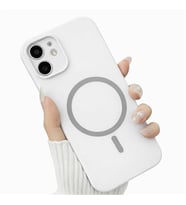 Coverzone ?phone 12 ile Uyumlu Kadife ?� Y�zeyli Premium Silikon K?l?f MagSafe ile Uyumlu Kablosuz ?arj Destekli Darbe Emici Yumu?ak Dokulu Koruma Tasar?ml? Telefon K?l?f? Beyaz