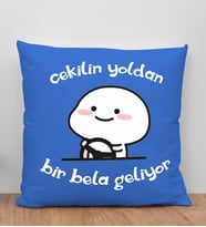 BK Gift Bir Bela Geliyor Tasarımlı Mavi Kırlent Yastık, Arkadaşa Hediye, Ev Dekorasyonu, Ev Hediyesi-1