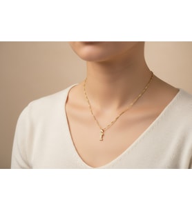 STİL İNCİSİ/XUPING JEWELRY I TAŞLI HARF KOLYE