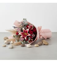 Özel Tasarım  Bukette Pembe Lilyum ve Lila Güller