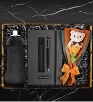 Öğretmenler Gününe Özel Kişiye Özel Defter & Matara & Tekli Peluş Ayıcık Buketi & Deri Kılıflı Touch Pen Kalem Hediye Seti