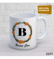 Çiçek Çerçeveli İsme Özel Kupa Bardak
