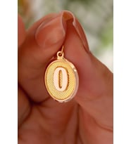 14 Ayar Altın O Harfi Nostalji Oval Kolye Ucu (Sarı)