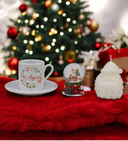 Kişiye Özel Baskılı Fincan& Noel Baba Kar Küresi& Noel Baba Figürlü Dekorati Mum Hediye Seti