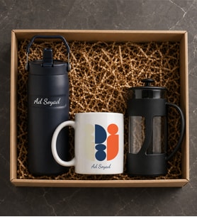 Kişiye Özel Pipetli ve Kulplu Paslanmaz Çelik Termos (480 mL) Mug & Üç Renk Tasarımlı Kupa & French Press Hediye Seti