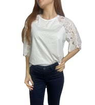 Kolları dantel detaylı beyaz bluz 2634-350