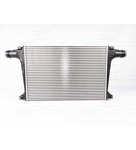 Audi Q7 2015 Sonrası Turbo Radyatörü (Intercooler) 688x474x32