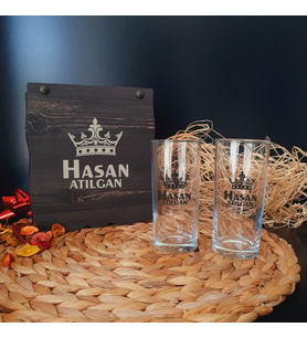 Kişiye Özel Kral Tacı Desenli  ve İsim Yazılı Ahşap Hediye Kutulu 2 li Rakı Bardağı Seti