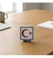 Minimal Hilal ve Yıldız Motifli Masaüstü Süs, Estetik ve Anlamın Modern Buluşması 10x10 cm