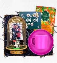 İsimli Fotoğraflı ve Işıklı Fanus & Pembe Kahve Fincanı  Kişiye Özel Premium Set (Model 8)