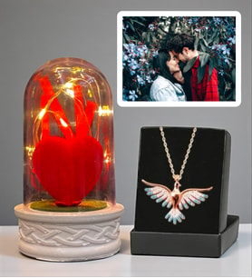 Kişiye Özel Fotoğraflı Premium Set - Led Işıklı Biblolu Fanus ve Renkli Zümrüdü Anka Kuşu Kolyesi (Model 6)
