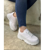 Günlük Kadın Sneaker Yüksek Taban Bağcıklı Tiger Şeritli Spor Ayakkabı 032 (Beyaz)