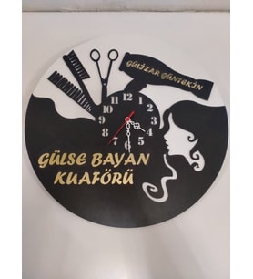 Kuaför veya Güzellik Merkezi Kişiye Özel İsim yazılı Duvar Saati
