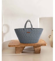 Koza Home Cesta El Yapımı Pamuklu Lacivert Krem Hasır Çanta Plaj Gündelik Dekoratif Çanta 26x57cm