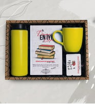 Kişiye Özel Öğretmenler Günü Hediye Seti & Renkli Kupa Bardak, Cam Suluk, Defter, Magnet