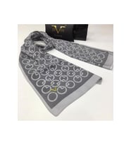 Geometrik Desen Modal Seri Şal Eşarp Askısı ile Birlikte 75x200 cm Taş Siyah-75x