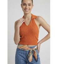 Kadın Polo Yaka Sırt Dekolteli Crop Bluz