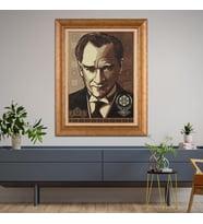 Altın Paspartulu Atatürk  Çerçeveli Tablo C637 (Gold)