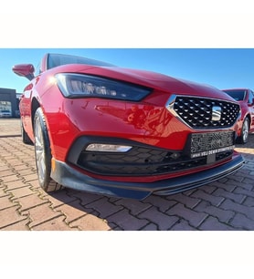 Seat Leon Mk4 Ön Ek Karlık Mat Siyah Plastik 2020+