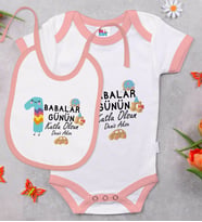 BK Kids Kişiye Özel İlk Babalar Günü Tasarımlı Pembe Bebek Body Zıbın ve Mama Önlüğü Hediye Seti-2