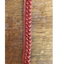 EN 1 CM KİREMİT RENKTE KABARTMA ŞERİT DEKORATİF ŞERİT APLİKE (1 METRE)