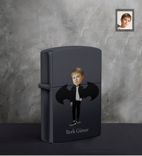 Kişiye Özel Erkek Çocuk Karikatürlü UV Siyah Benzinli Cakmak Model-2