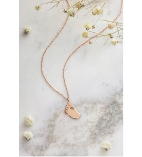 Minik Bebek Ayaklı Gümüş Rose Kolye