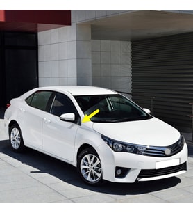 Toyota Corolla 2014-2019 Sağ Dış Ayna Önü Üçgen Plastik Kapak