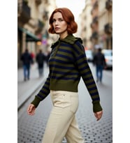 Kadın Haki Çizgili Devrik Yaka Crop Triko Kazak Düşük Kollu Rahat Kışlık Basic Model Kaliteli