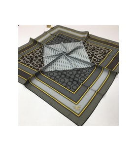 Geometrik Desen Gold Seri Twill Eşarp Eşarp Askısı ile Birlikte 90x90 cm Gri Mav