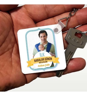 Kişiye Özel Bebeği ve Babası Fotoğraflı Anahtarlık