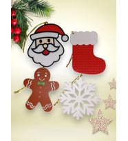 Yılbaşı Çam Ağacı Süsleri 4 lü set Noel Baba, Kurabiye, Kar, Çorap (Beyaz)