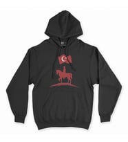 Atatürk Kırmızı Bayraklı Atlı Siyah Kapşonlu Sweatshirt Hoddie