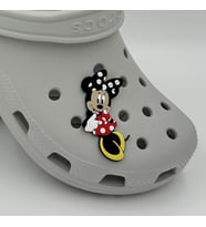 Terlik Süsü ve Aksesuarı , Çanta Süsü – Renkli Dev Boy Jibbitz Minie Mouse Görselli Figür Aksesuarı (Ekru-Siyah)