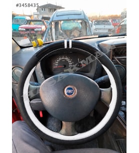 Fiat Strada Dikme Direksiyon Kılıfı Parlak Siyah Beyaz Detaylı Beyaz Çift Yüzük ve Dikiş 2002-2012