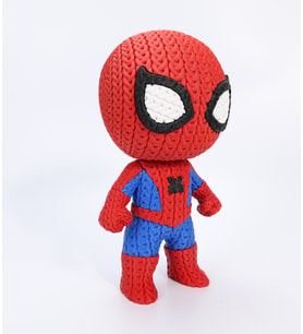 Örgü Desenli Örümcek Adam Figürü - 3D Baskı Amigurumi Görünümlü Koleksiyonluk Marvel Biblo