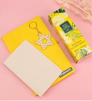 Kişiye Özel Sarı Defter & Dikişli Mini Not Defteri & İnci Yıldız Anahtarlık & Eyüp Sabri Tuncer 200ml Kolonya Hediye Seti