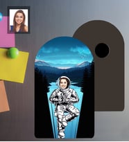 Kişiye Özel Uzay Karikatürlü Ahşap Magnet Bayan-3