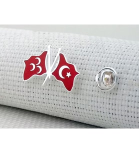 Türk Bayrağı ve Üç Hilal Tasarımlı 925 Ayar Gümüş Rozet Yaka İğnesi