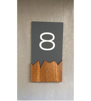 Wooden Serisi Dikey Kapı Numarası
