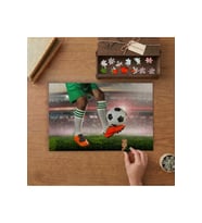 Futbol - Oyuncu - Top Tasarımı 240 parça Ahşap Puzzle Ahşap Kutuda MP03522