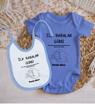 BK Kids Kişiye Özel İlk Babalar Günü Tasarımlı Mavi %100 Pamuklu Kısa Kol Bebek Body Zıbın ve Mama Önlüğü Hediye Seti