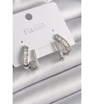 Pirinç Gümüş Renk Zirkon Taşlı Kadın Küpe (Karışık)