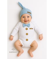 BABYDEN'S Minik Patron Erkek Bebek Uzun Kollu Çıtçıtlı Body ve Bere Seti Düğme Baskılı, Papyonlu %100 Pamuklu (Mavi)