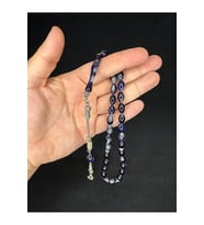 SEVGİLİYE ÖZEL HEDİYE TOZ KEHRİBAR TESBİH LACİVERT-GRİ RENKLİ ARPA KESİM 12MMX8MM H-1642.